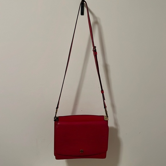 Louis Vuitton Grenelle Red Epi Leather Crossbody - Picture 16 of 16